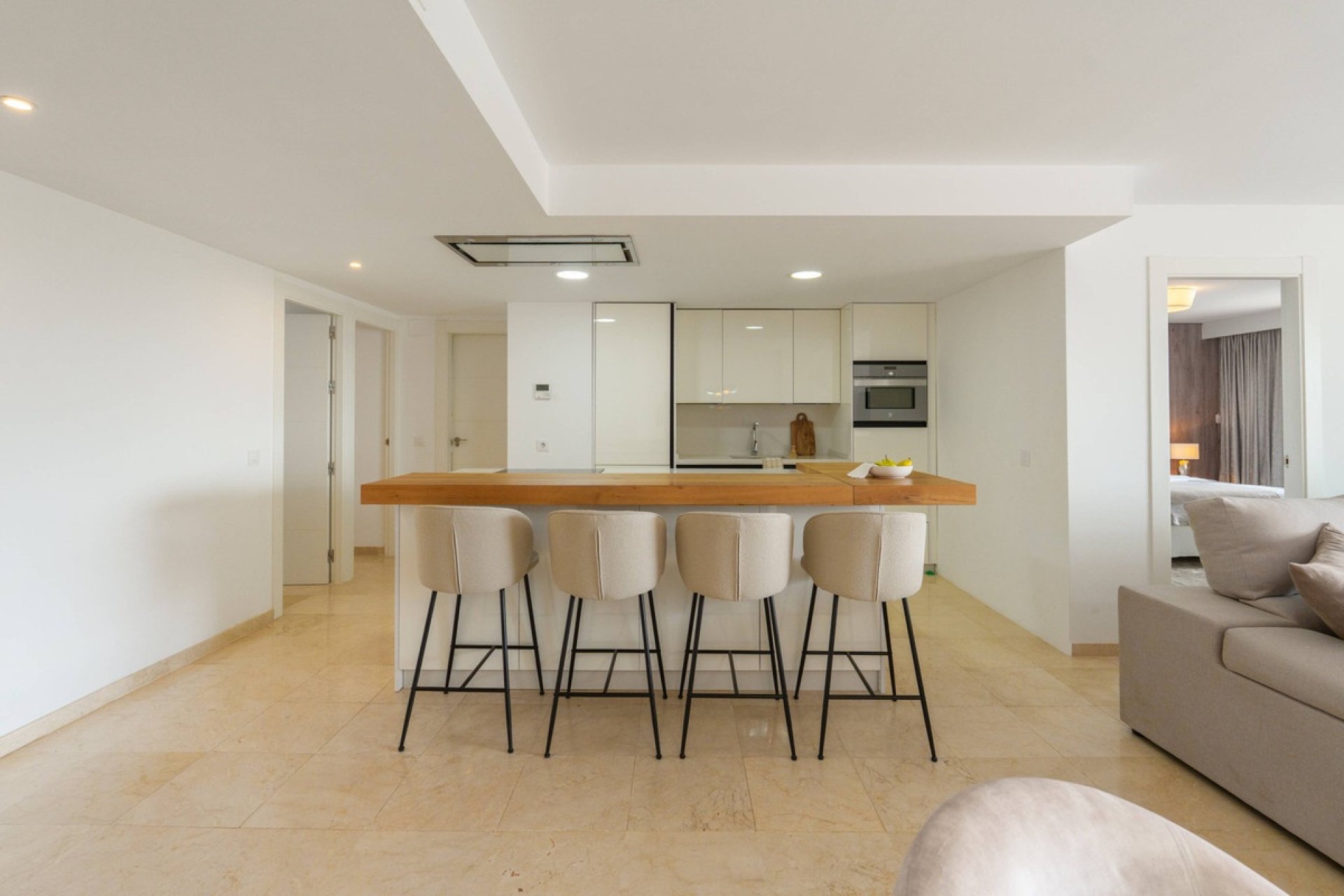 Resale - apartment - Marbella - Nueva Andalucía