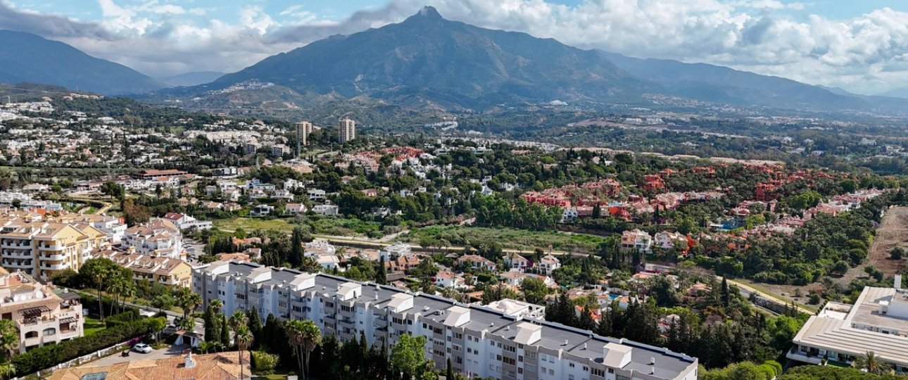 Resale - apartment - Marbella - Nueva Andalucía