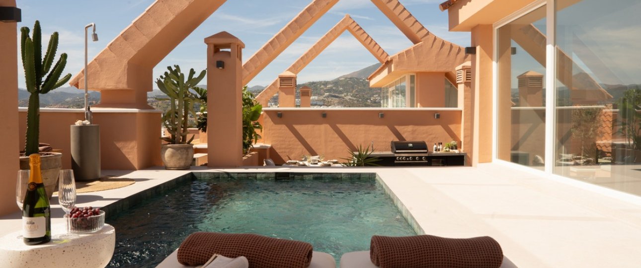 Resale - apartment - Marbella - Nueva Andalucía