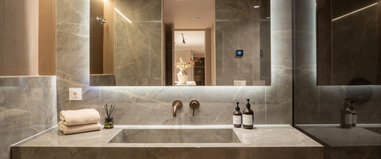 Resale - apartment - Marbella - Nueva Andalucía