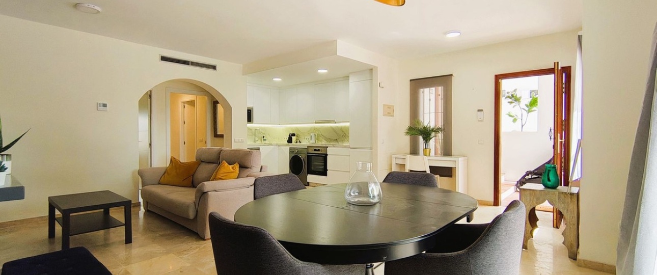 Resale - apartment - Marbella - Nueva Andalucía