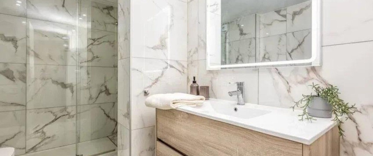 Resale - apartment - Marbella - Nueva Andalucía