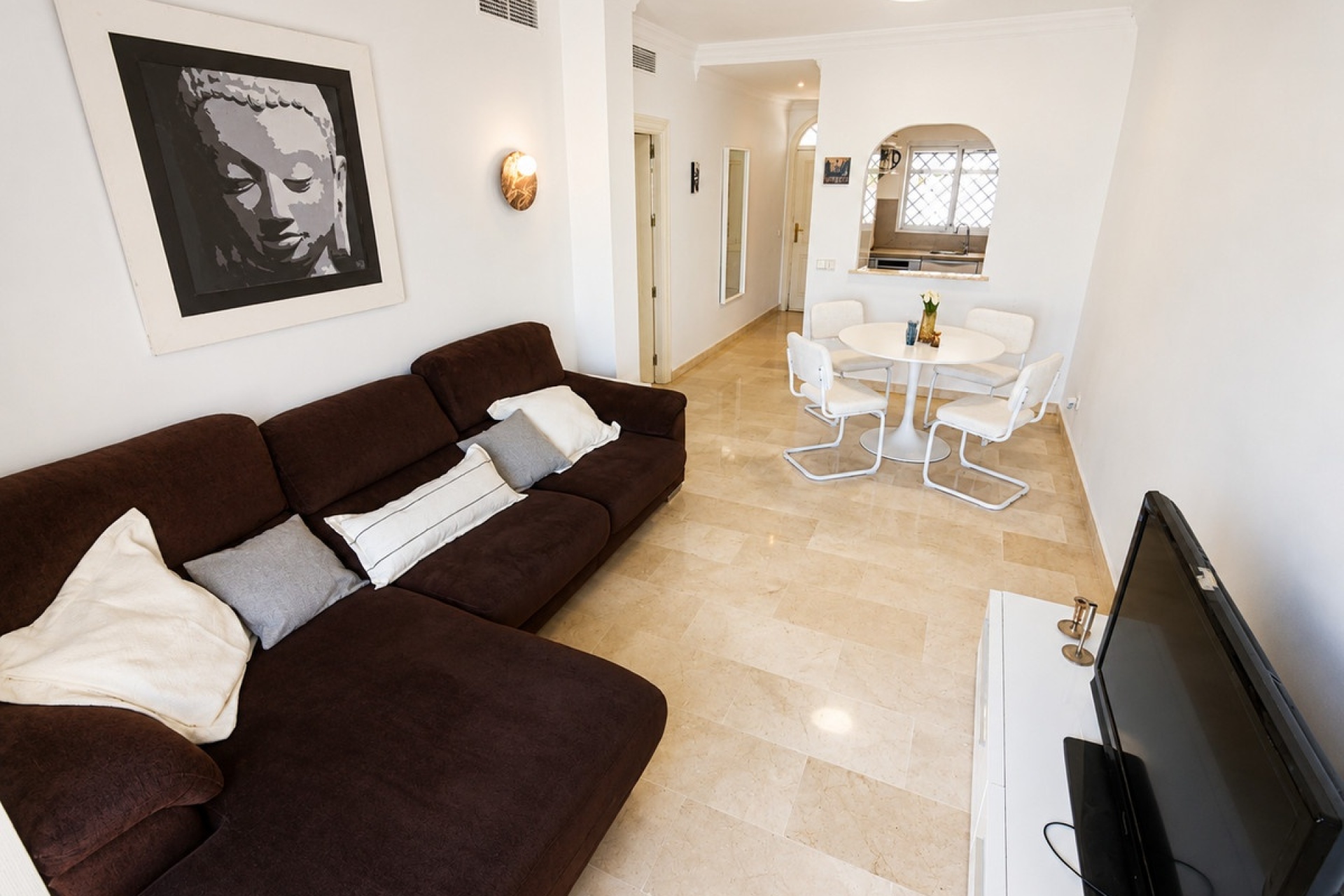 Resale - apartment - Marbella - Nueva Andalucía