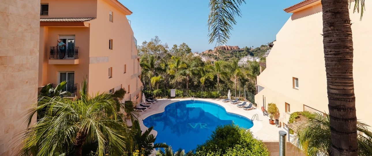 Resale - apartment - Marbella - Nueva Andalucía
