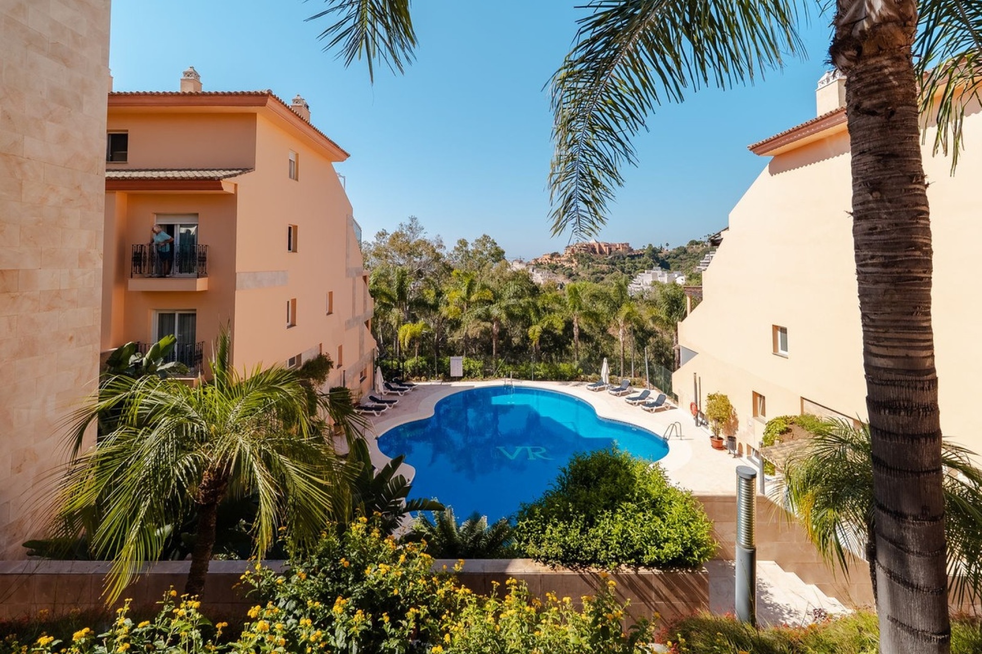 Resale - apartment - Marbella - Nueva Andalucía
