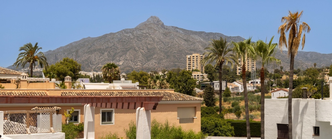 Resale - apartment - Marbella - Nueva Andalucía