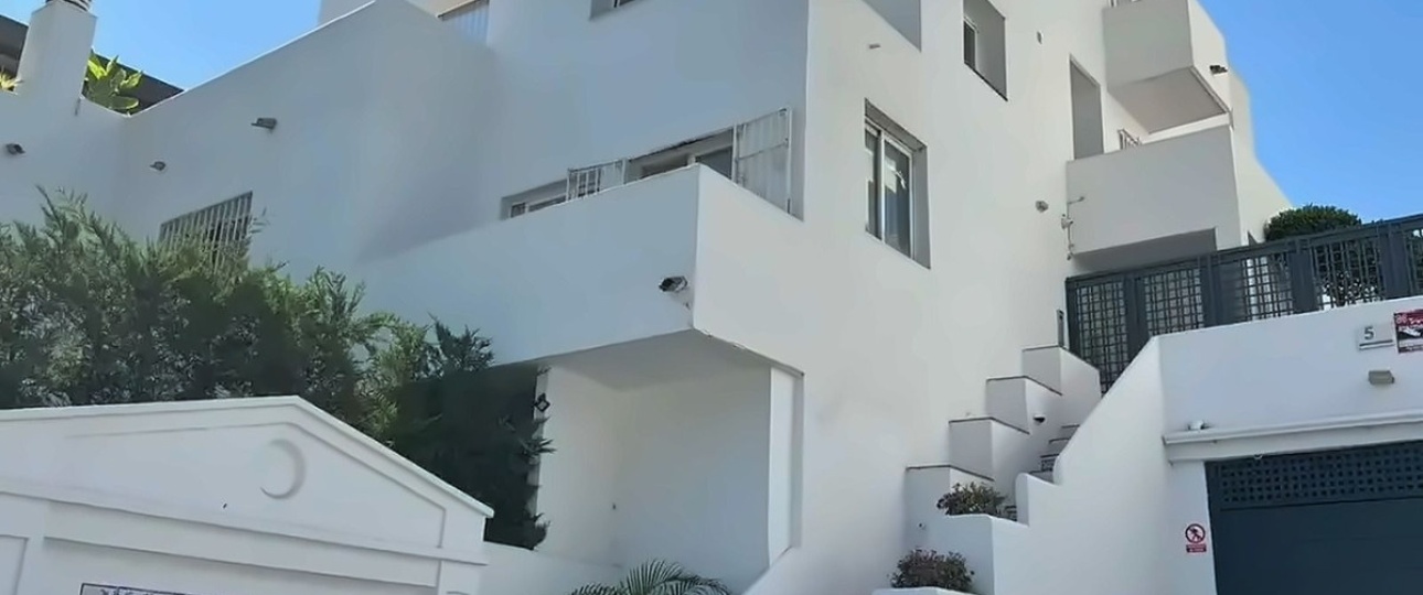 Resale - apartment - Marbella - Nueva Andalucía