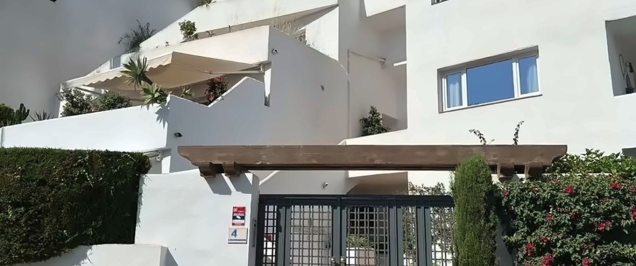 Resale - apartment - Marbella - Nueva Andalucía