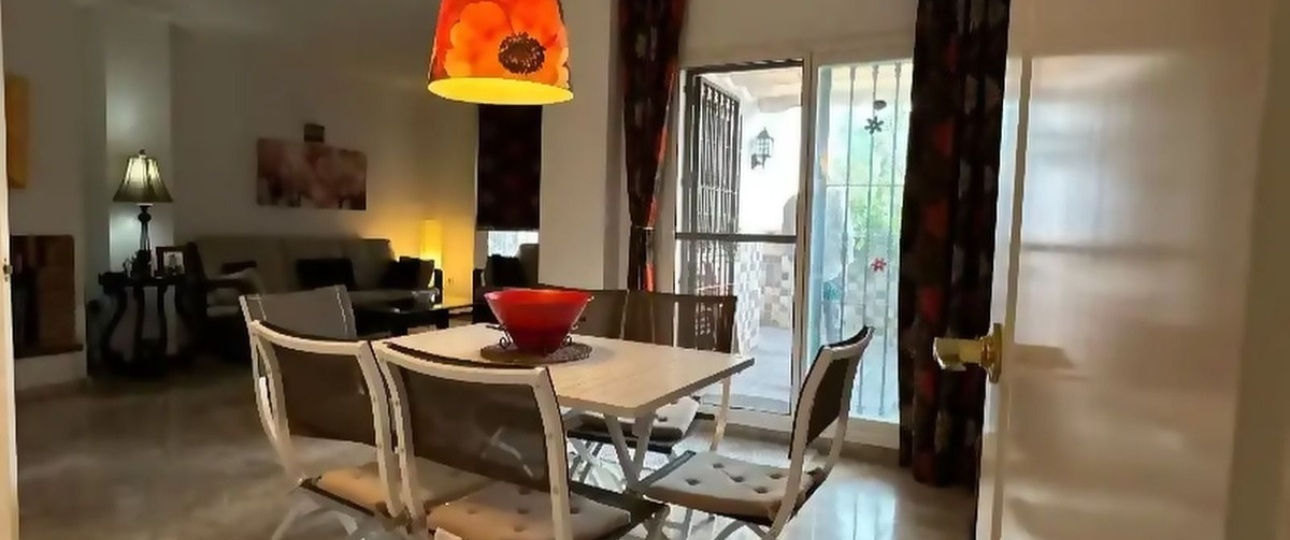 Resale - apartment - Marbella - Nueva Andalucía