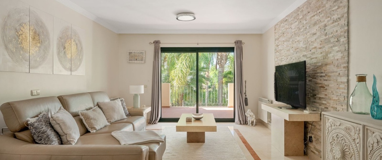 Resale - apartment - Marbella - Nueva Andalucía