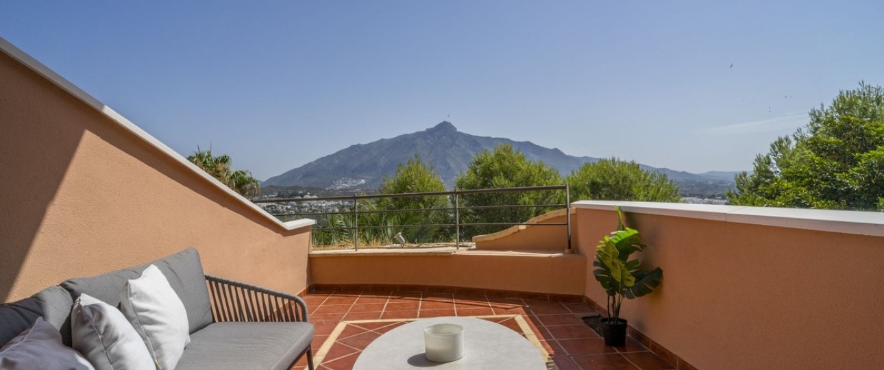 Resale - apartment - Marbella - Nueva Andalucía