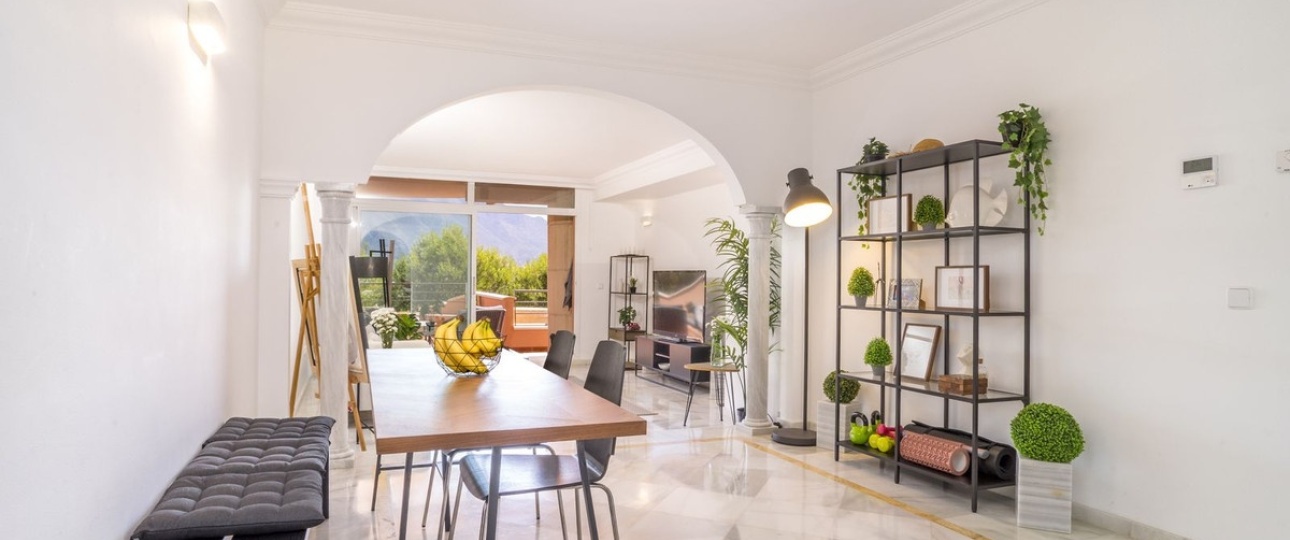 Resale - apartment - Marbella - Nueva Andalucía