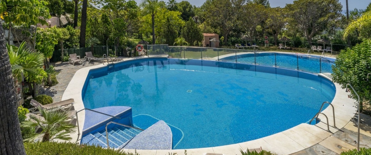 Resale - apartment - Marbella - Nueva Andalucía