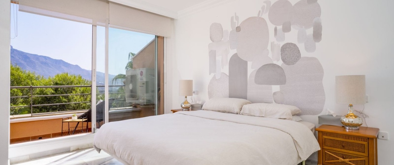 Resale - apartment - Marbella - Nueva Andalucía