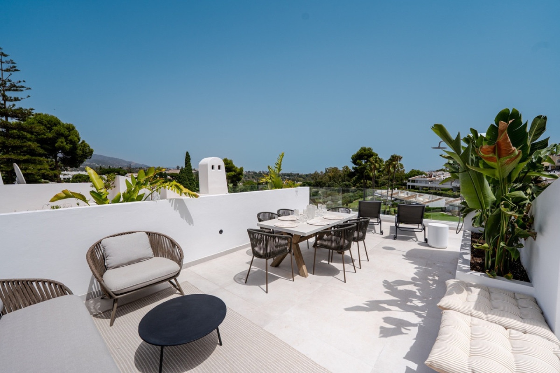 Resale - apartment - Marbella - Nueva Andalucía