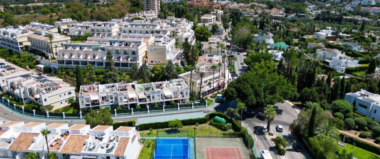 Resale - apartment - Marbella - Nueva Andalucía