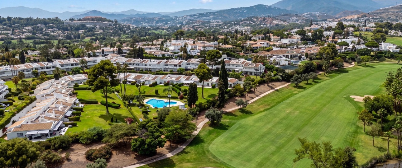 Resale - apartment - Marbella - Nueva Andalucía