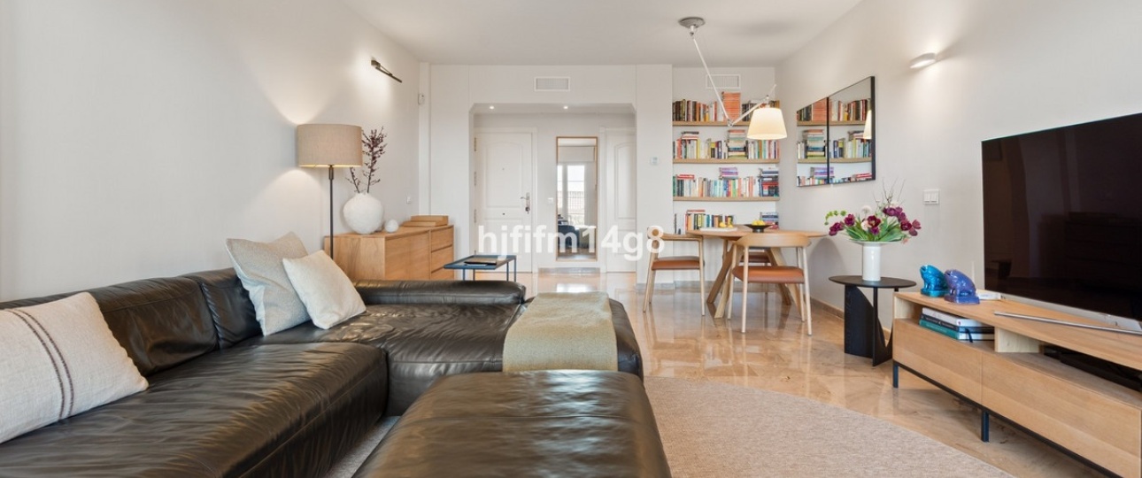 Resale - apartment - Marbella - Nueva Andalucía