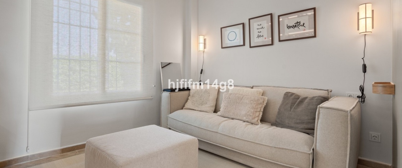 Resale - apartment - Marbella - Nueva Andalucía