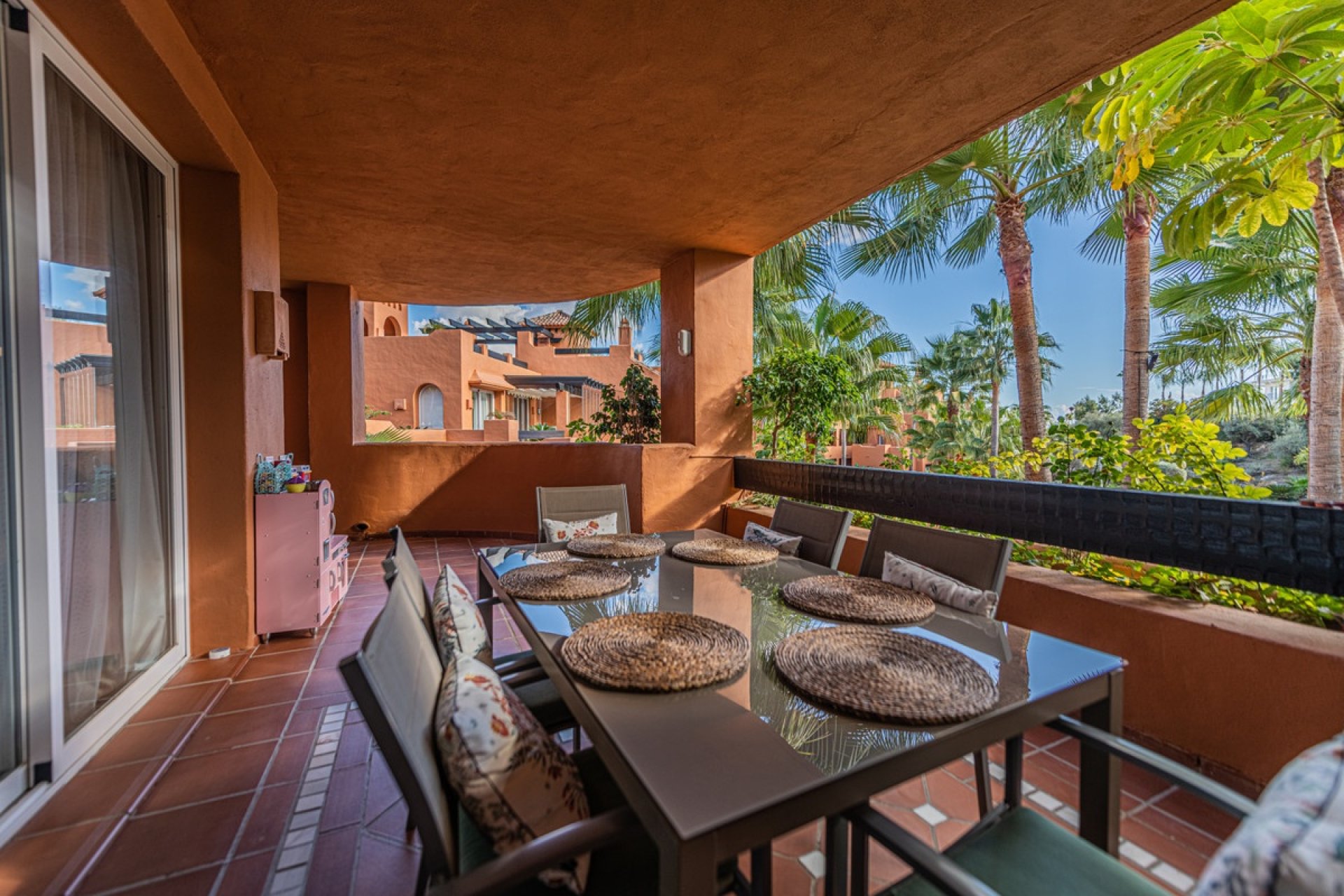 Resale - apartment - Marbella - Nueva Andalucía