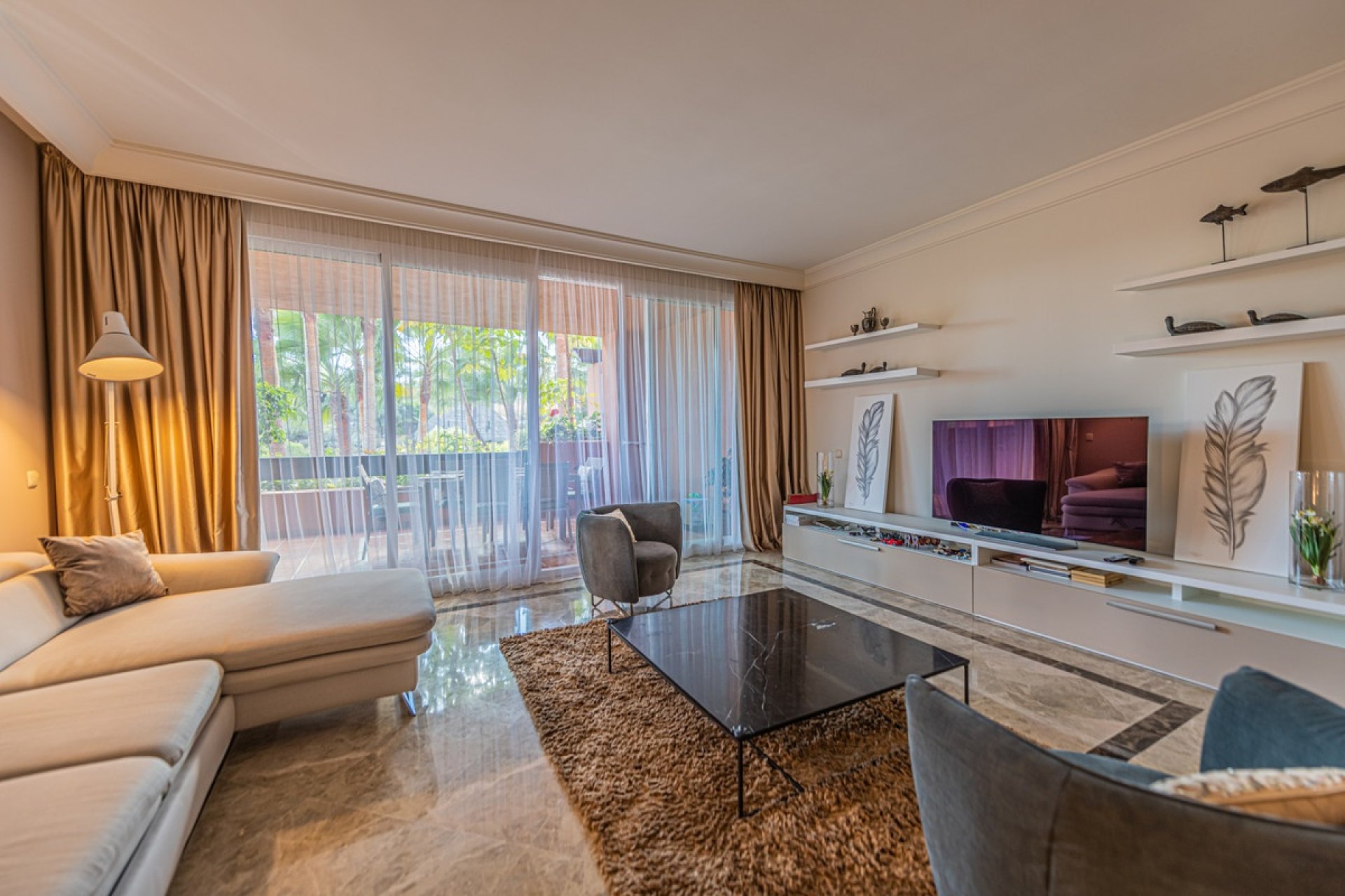 Resale - apartment - Marbella - Nueva Andalucía