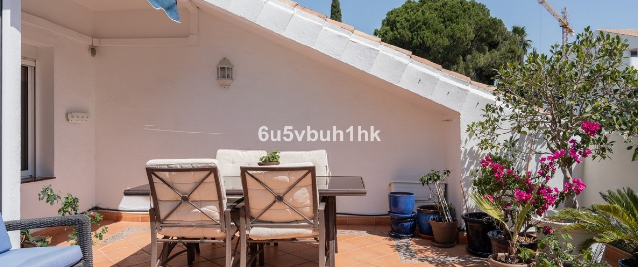 Resale - apartment - Marbella - Nueva Andalucía
