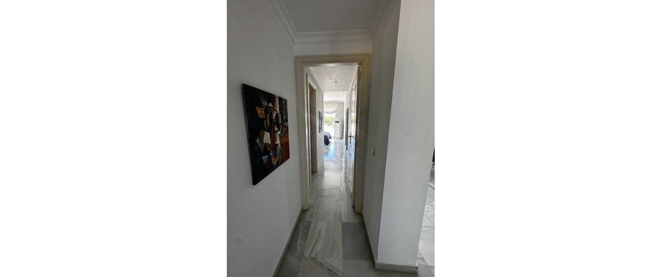 Resale - apartment - Marbella - Nueva Andalucía