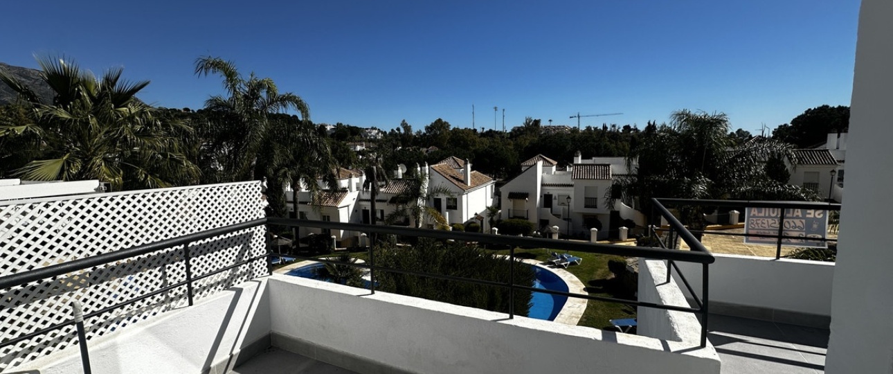 Resale - apartment - Marbella - Nueva Andalucía