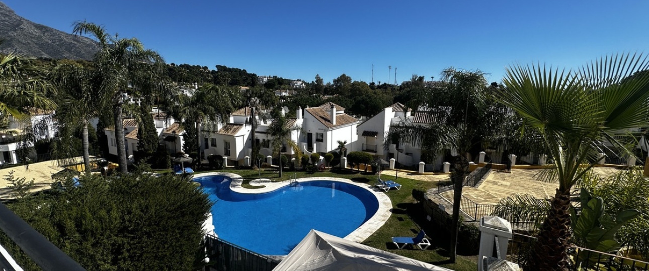 Resale - apartment - Marbella - Nueva Andalucía