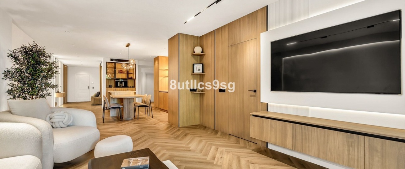 Resale - apartment - Marbella - Nueva Andalucía