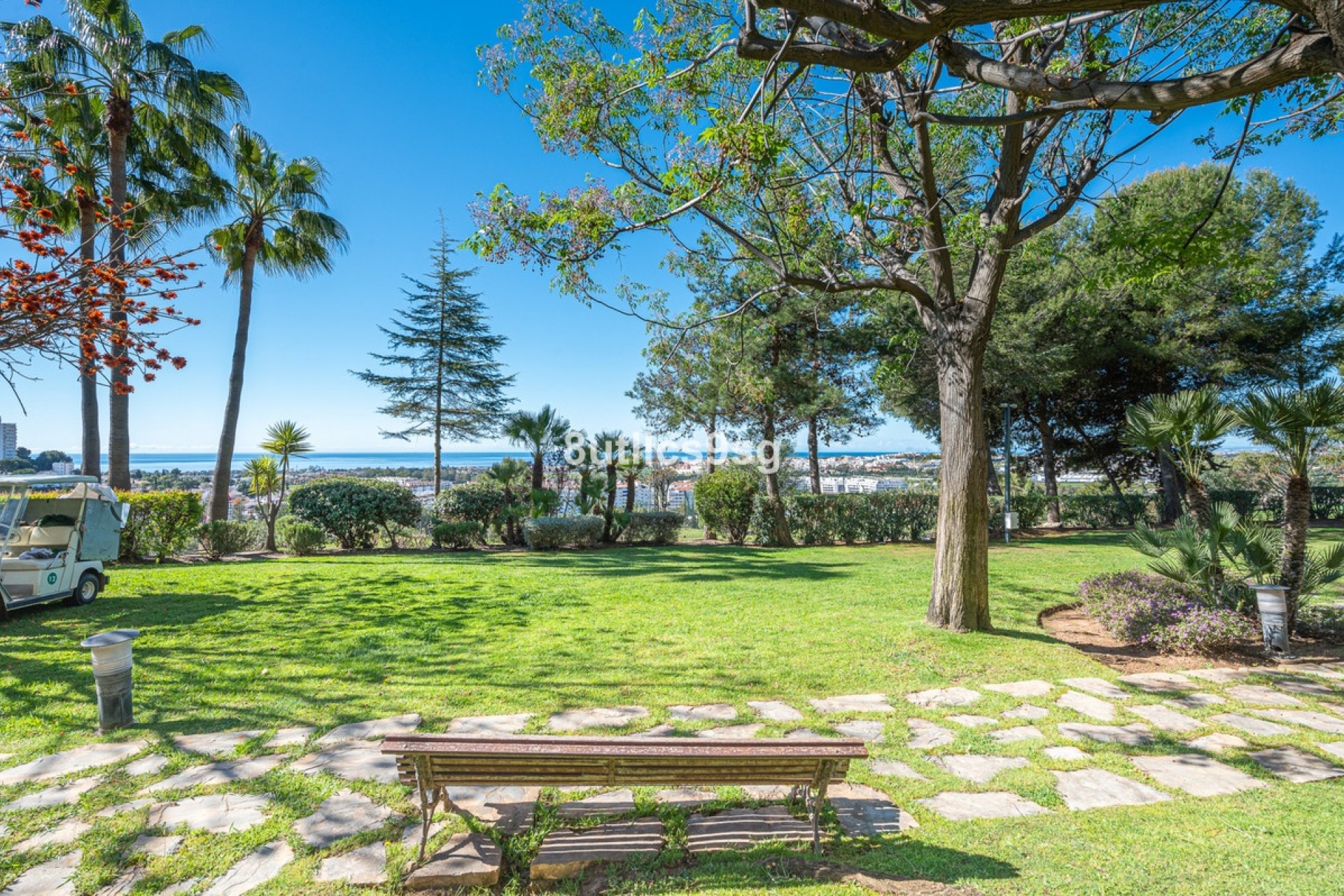 Resale - apartment - Marbella - Nueva Andalucía