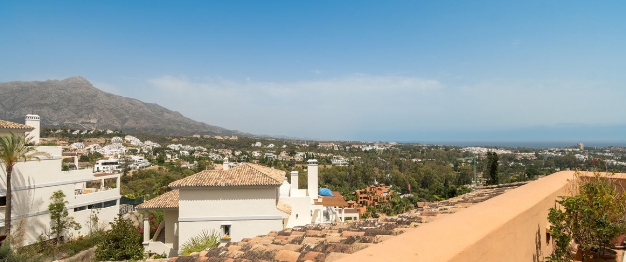 Resale - apartment - Marbella - Nueva Andalucía