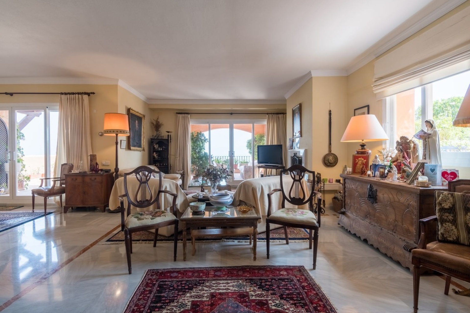 Resale - apartment - Marbella - Nueva Andalucía