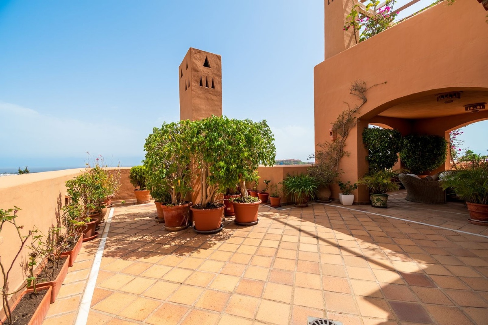 Resale - apartment - Marbella - Nueva Andalucía