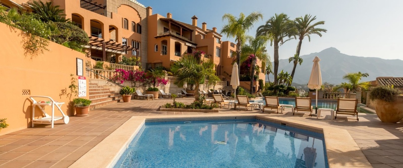 Resale - apartment - Marbella - Nueva Andalucía