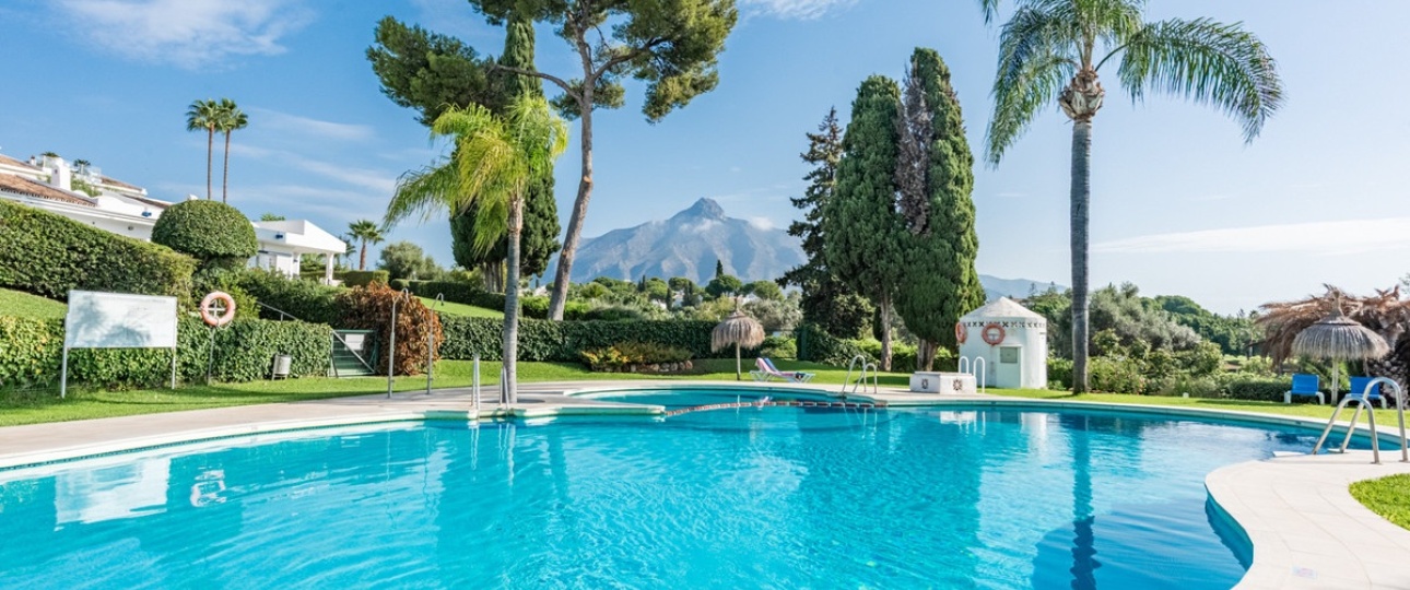 Resale - apartment - Marbella - Nueva Andalucía