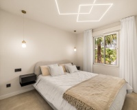 Resale - apartment - Marbella - Nueva Andalucía