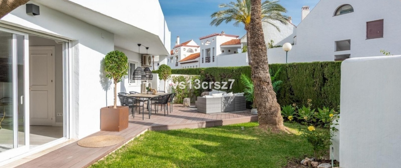 Resale - apartment - Marbella - Nueva Andalucía