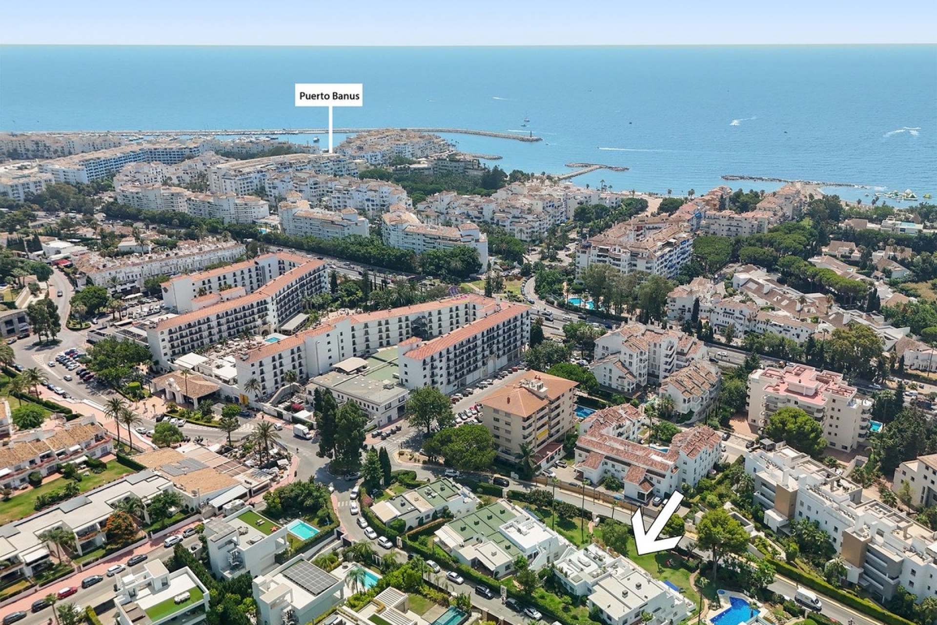 Resale - apartment - Marbella - Nueva Andalucía