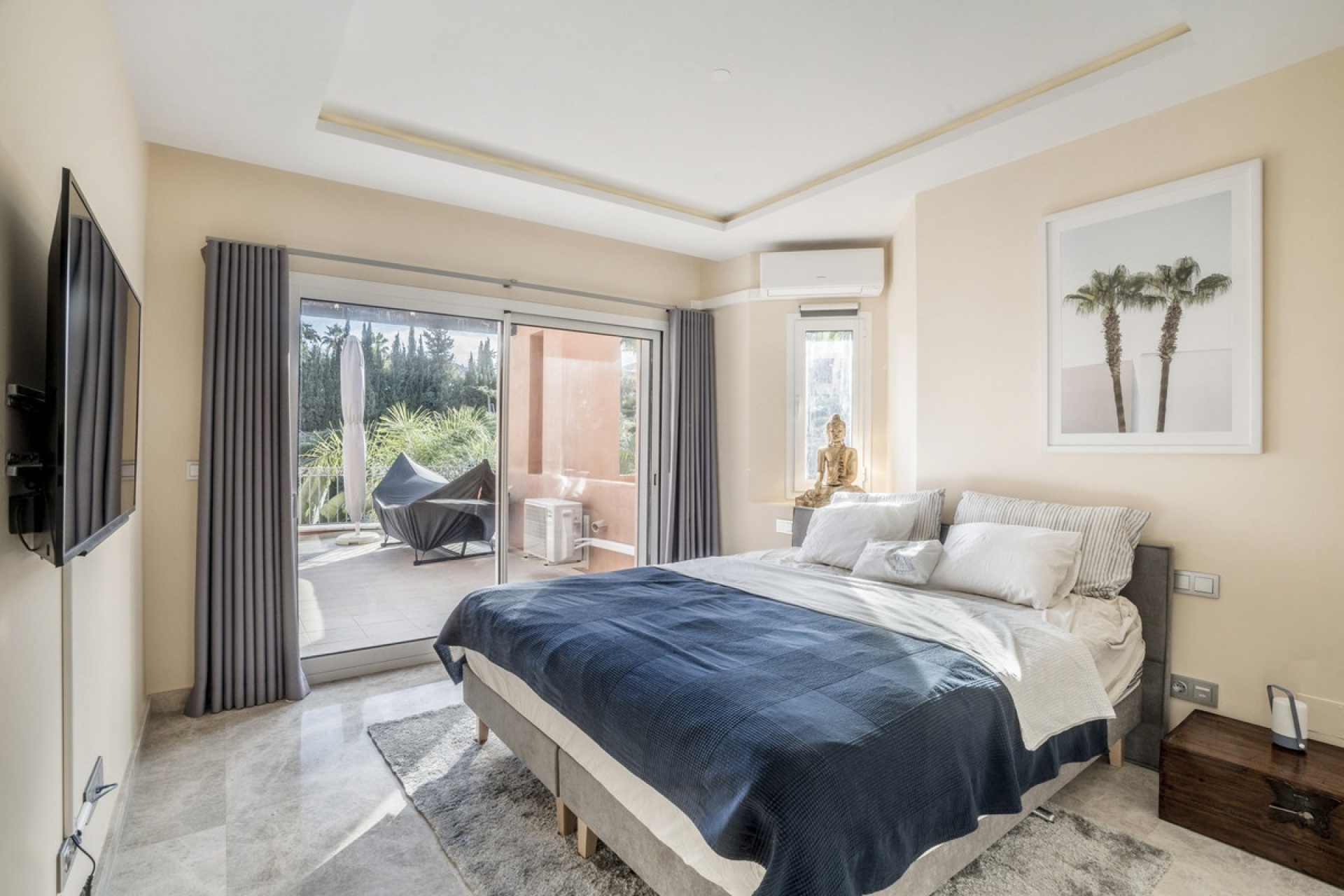 Resale - apartment - Marbella - Nueva Andalucía