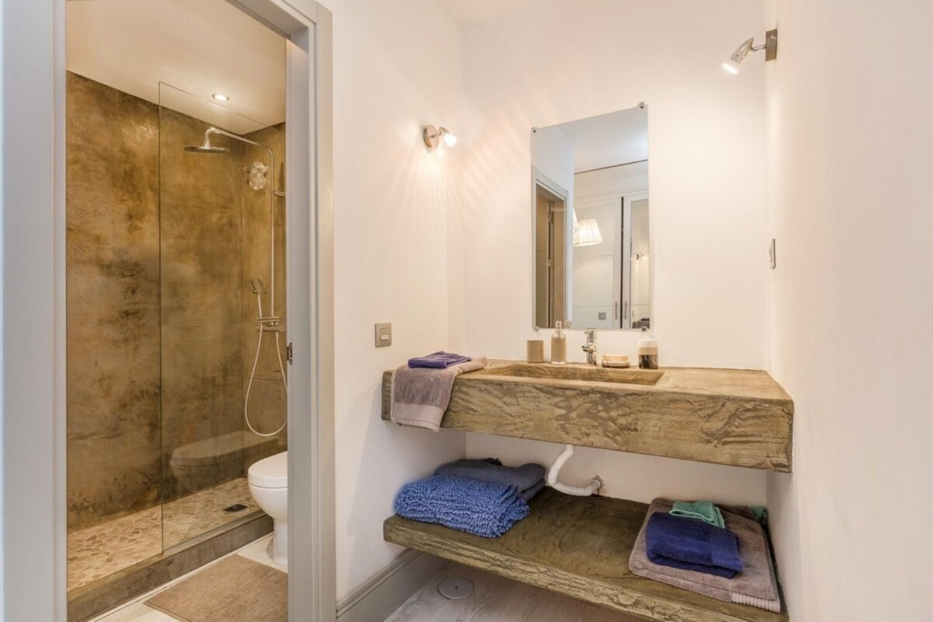 Resale - apartment - Marbella - Nueva Andalucía