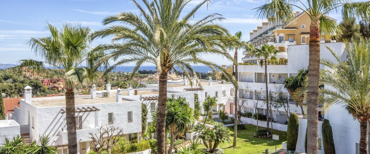 Resale - apartment - Marbella - Nueva Andalucía