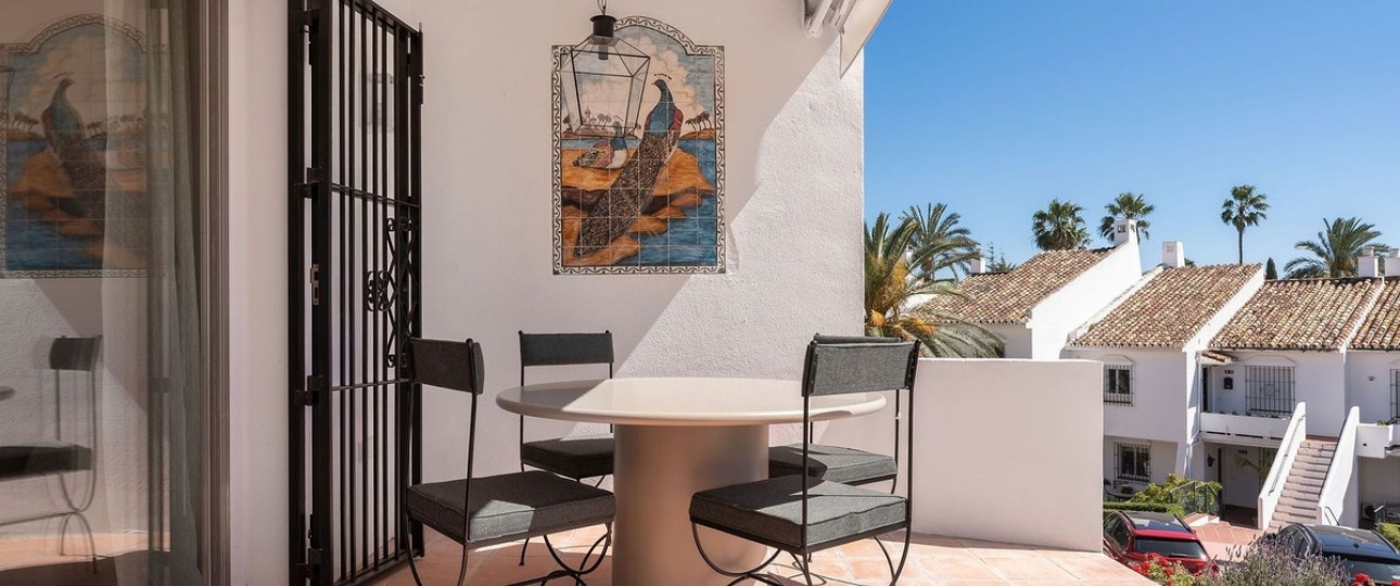 Resale - apartment - Marbella - Nueva Andalucía