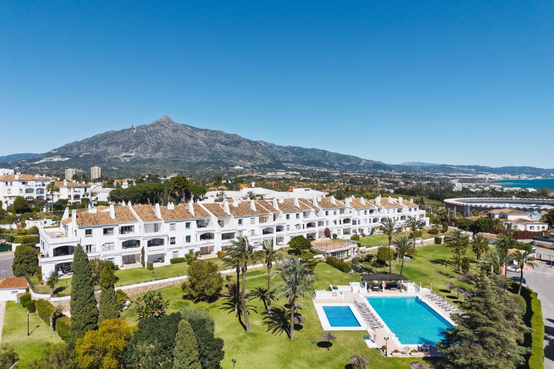 Resale - apartment - Marbella - Nueva Andalucía