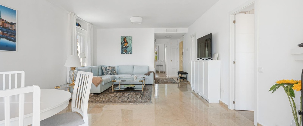Resale - apartment - Marbella - Nueva Andalucía