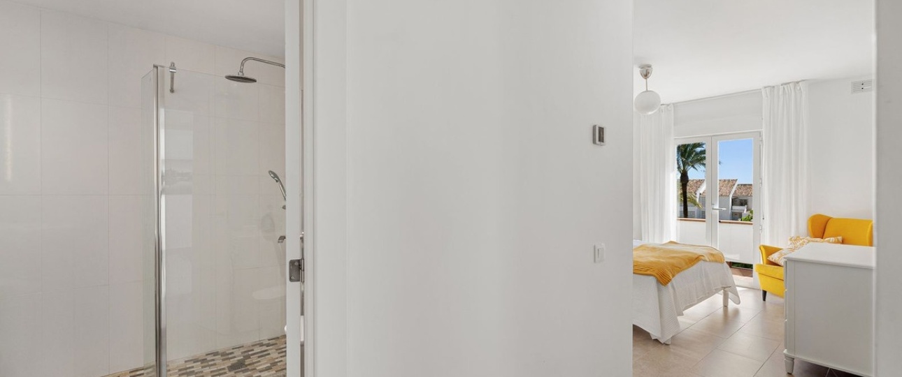 Resale - apartment - Marbella - Nueva Andalucía