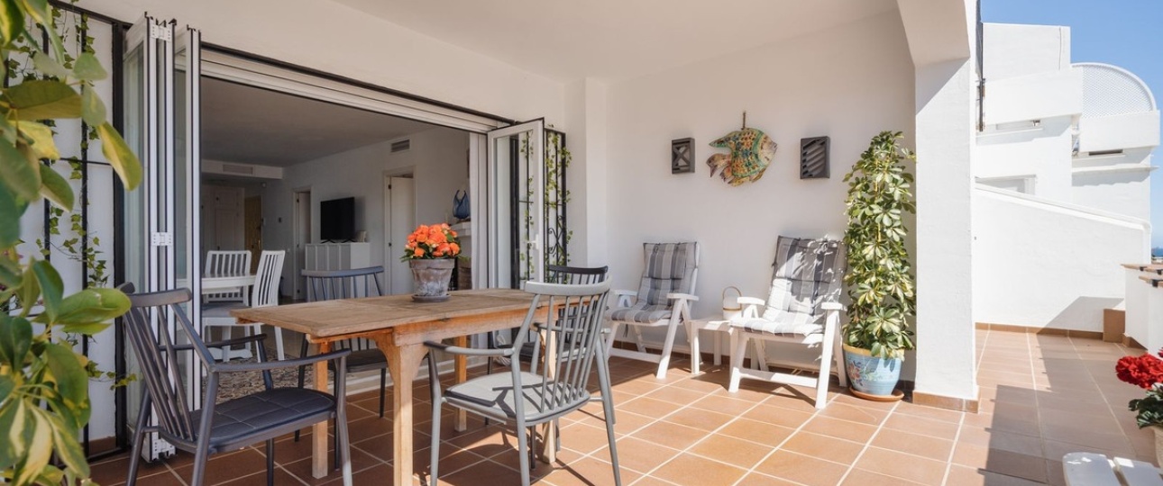 Resale - apartment - Marbella - Nueva Andalucía