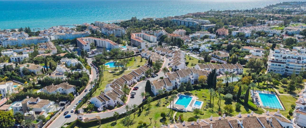 Resale - apartment - Marbella - Nueva Andalucía