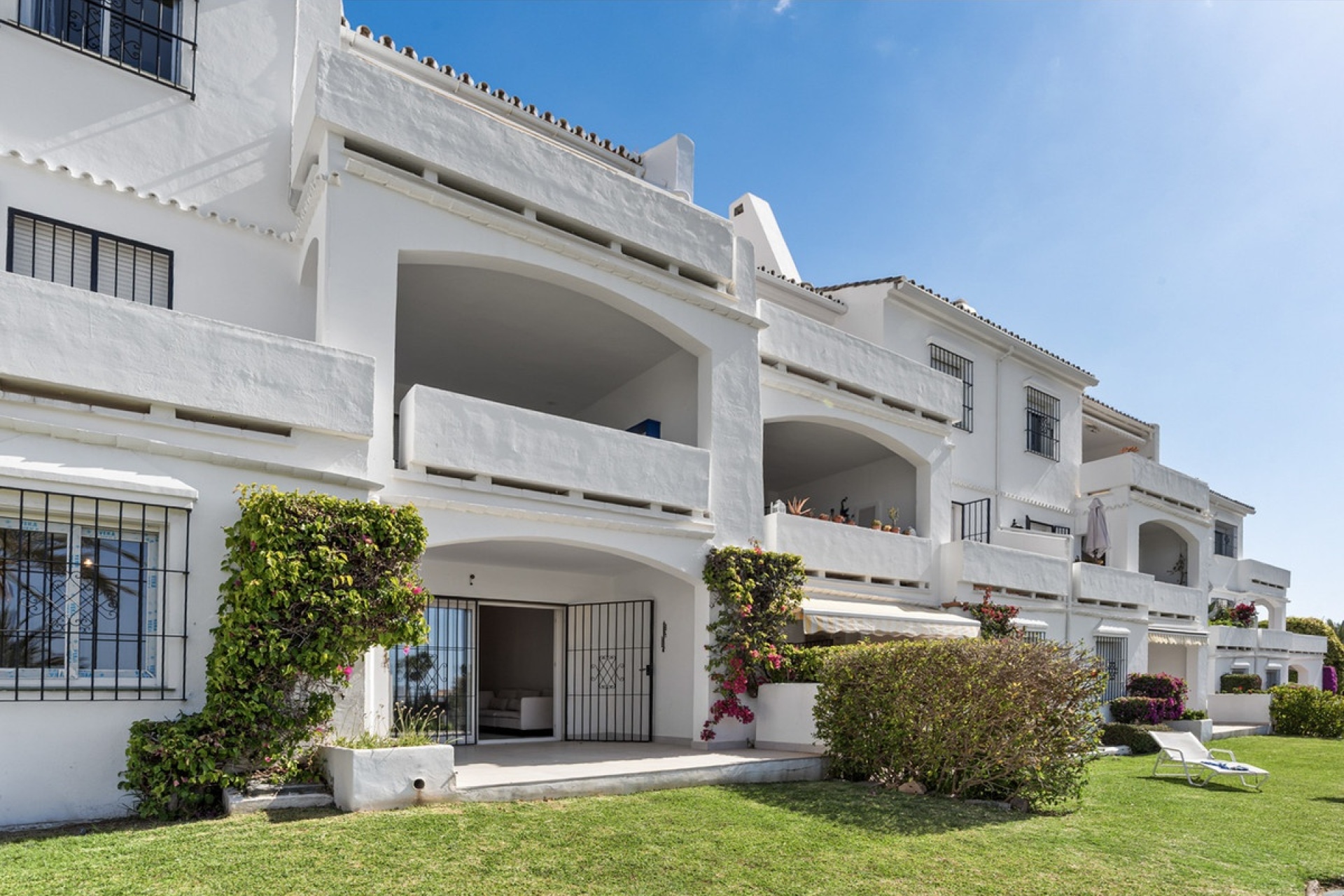 Resale - apartment - Marbella - Nueva Andalucía