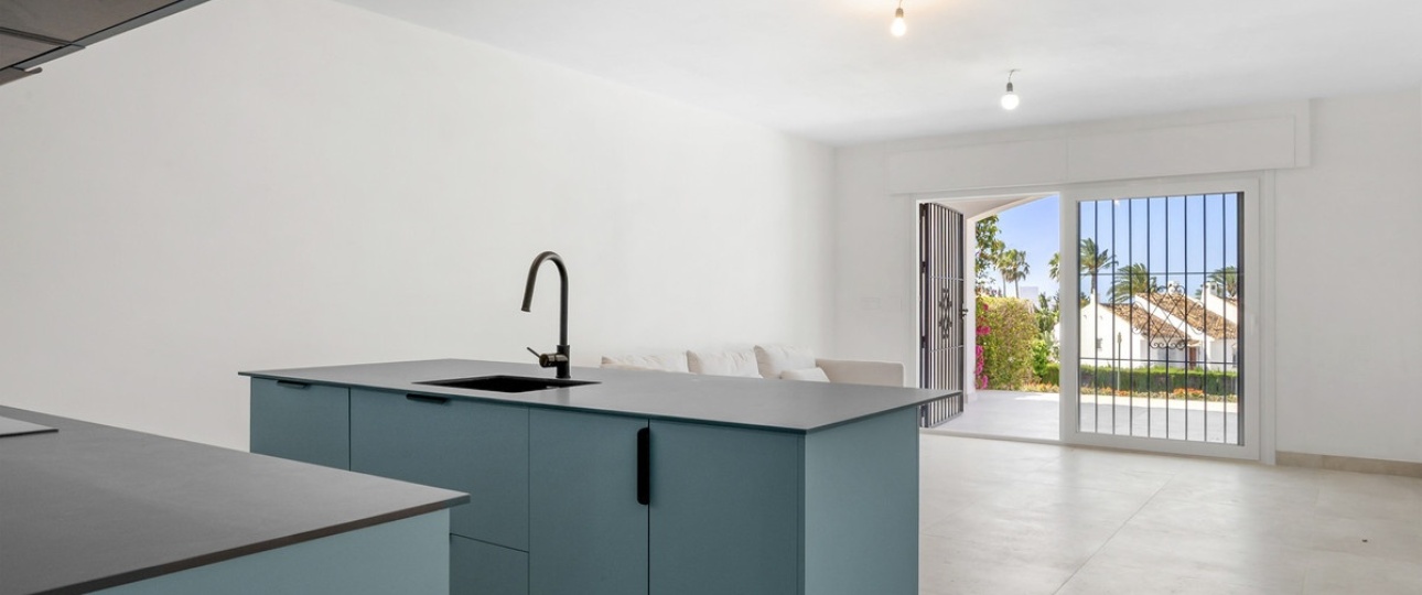 Resale - apartment - Marbella - Nueva Andalucía
